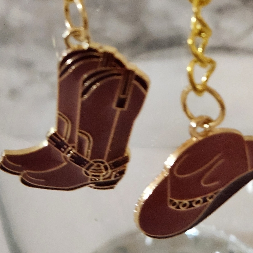 Hand Crafted Gold and Brown Cowboy Boot and Hat Pierced Earrings - Picture 4 of 6